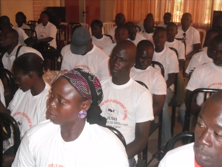 Régions : la Jeunesse unie veut développer le Hambol